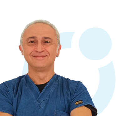 Dr. Ömer